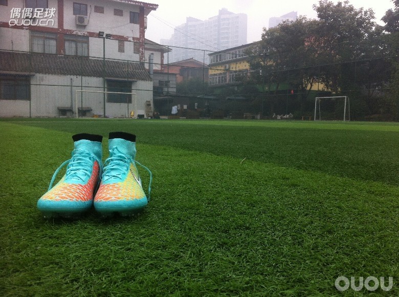 Magista 糖果蓝 测评!新赛季,新战靴!!