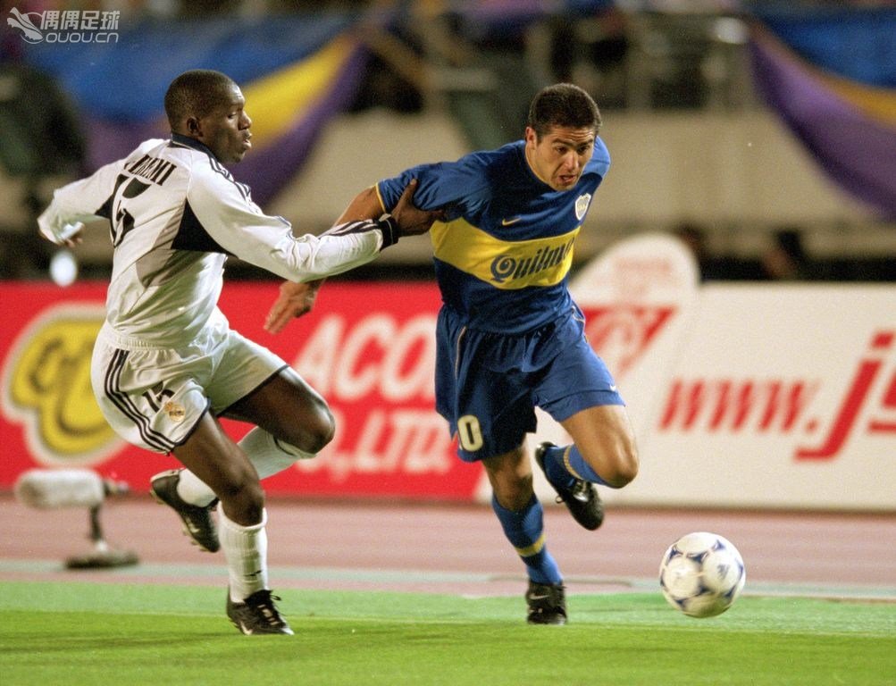 用足球鞋记录传奇:再见足坛最后一位古典前腰