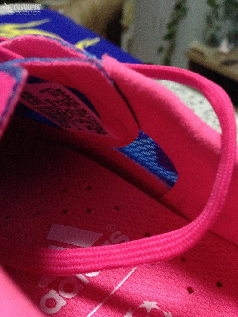 个人最喜欢的F50配色–【欧冠草莓配色】