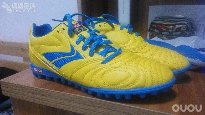 购得韩国kika足球鞋( R7 TANK KC)一双 ,尚未实战,请大家品鉴