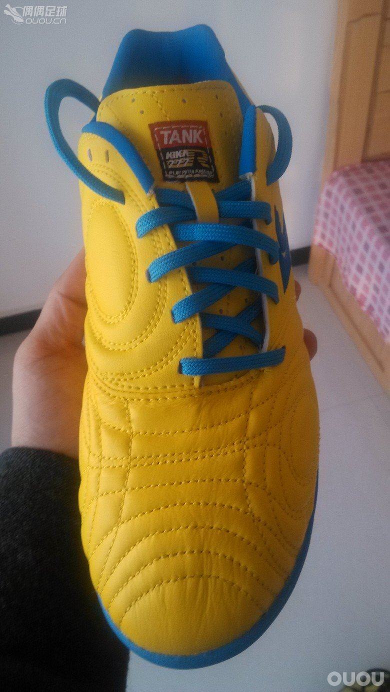 购得韩国kika足球鞋( R7 TANK KC)一双 ,尚未实战,请大家品鉴