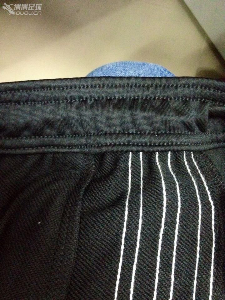 求大神们看看我这条收腿裤正不正,货号G90077