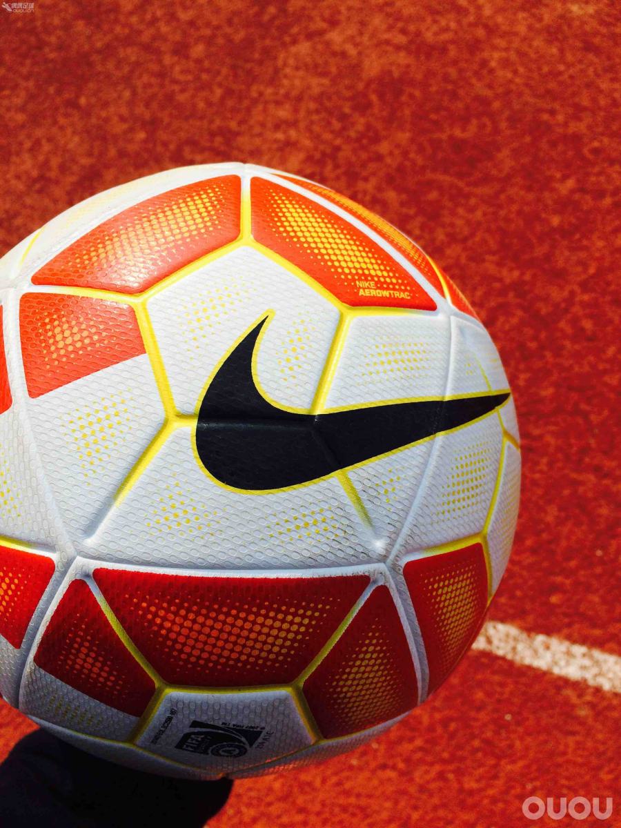 亚洲杯用球和刺客tf