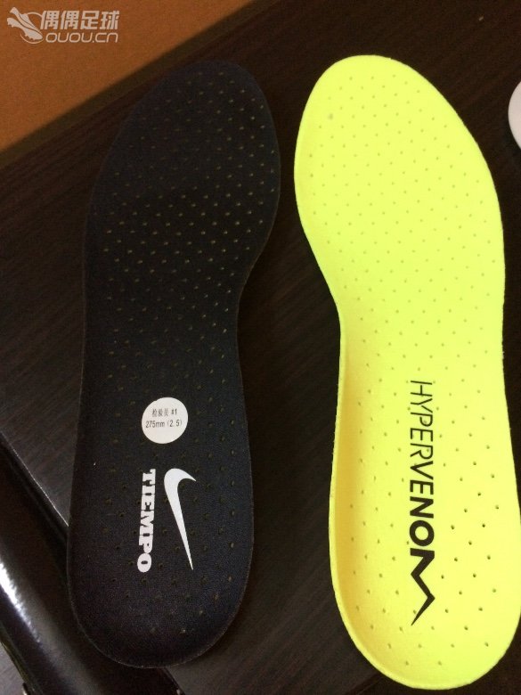 新入手毒蜂,求鉴定真假