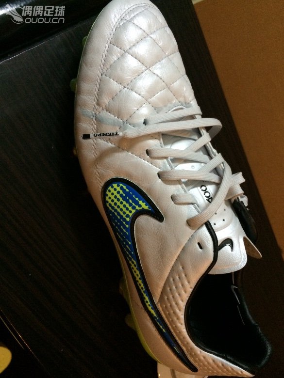 新入手毒蜂,求鉴定真假