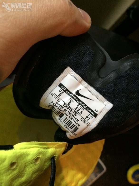 新入手毒蜂,求鉴定真假