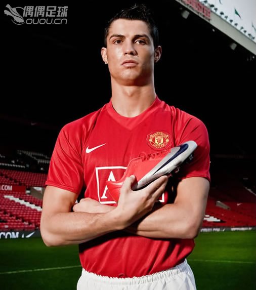 三十而立:C罗制霸绿茵场的进化之路