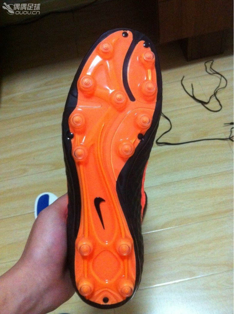 大神们帮我看看这鞋真假啊