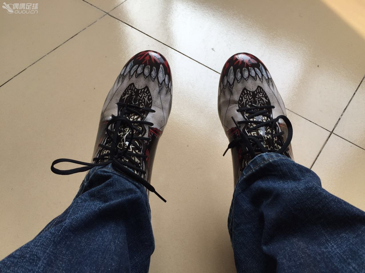 想爱就爱,想恨就恨。。。F50 TATTOO