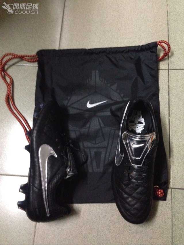 toti传奇5限量3000双求鉴定