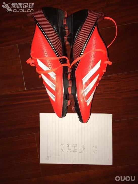 大神们帮我看看这双鞋的真假