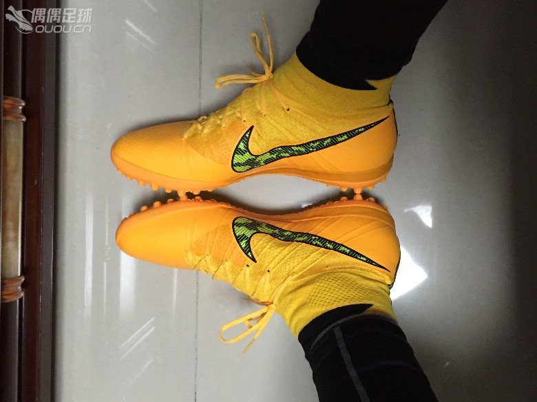 啊哈~~我也晒一晒家里的球鞋~