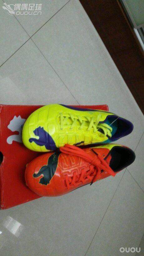 刚入的evopower2 在某宝飞火流星上买的 上面有偶偶的认证 但还是不太敢确定这是正品 求鉴定是否 ..