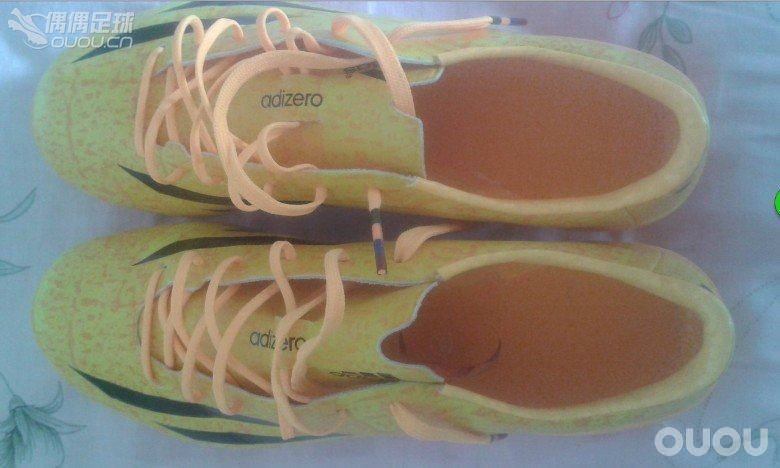 求各位路过的OUOU众神求指教,刚买的ADIDAS messi 梅西顶级F50 FG 足球鞋 M17681