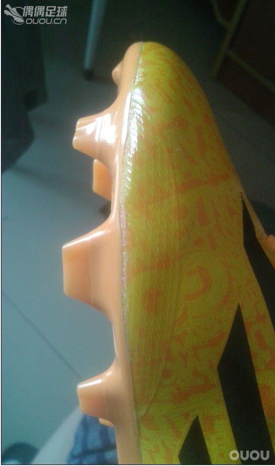 求各位路过的OUOU众神求指教,刚买的ADIDAS messi 梅西顶级F50 FG 足球鞋 M17681