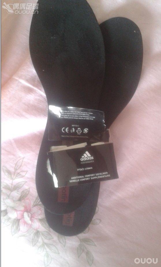 求各位路过的OUOU众神求指教,刚买的ADIDAS messi 梅西顶级F50 FG 足球鞋 M17681
