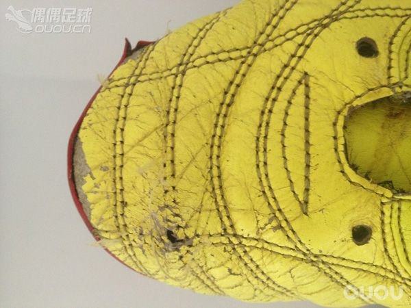 从新踢到烂 谈谈Mizuno ES Neo的感受