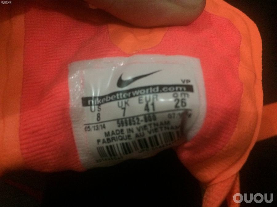 今天刚刚到手的日本HG毒蜂,求鉴定~