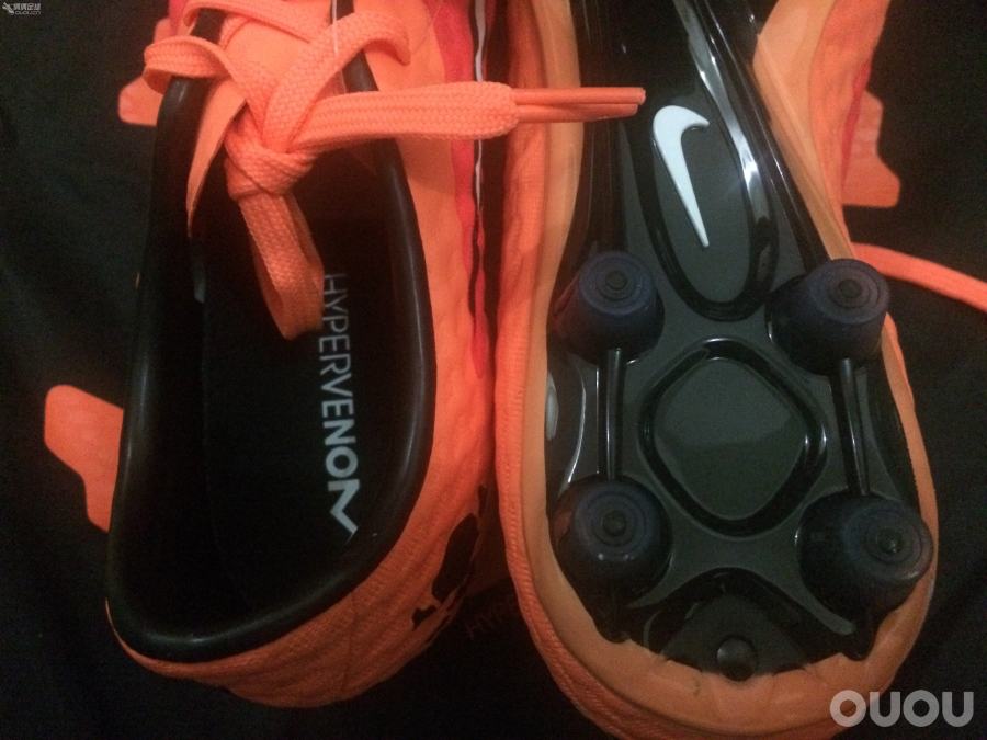 今天刚刚到手的日本HG毒蜂,求鉴定~