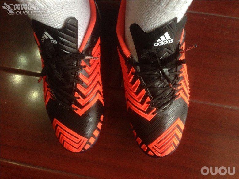 我的第一双顶级AG鞋猎鹰14