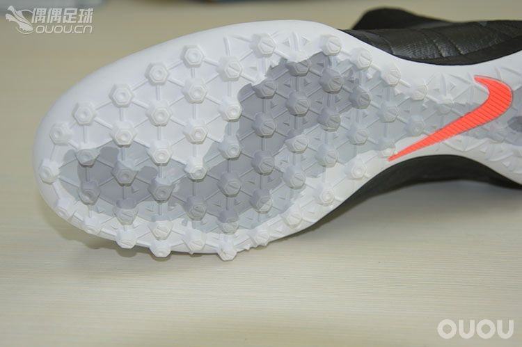 美图欣赏之NIKE MERCURIALX PROXIMO STREET TF