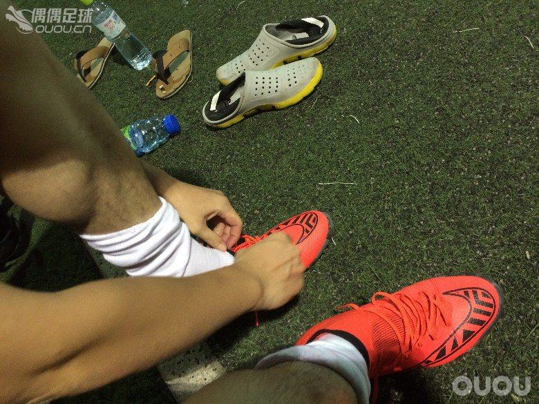 【偶偶第十三次草根接力实战评测】第四棒:Nike MercurialX Proximo Street TF熟悉的陌生人