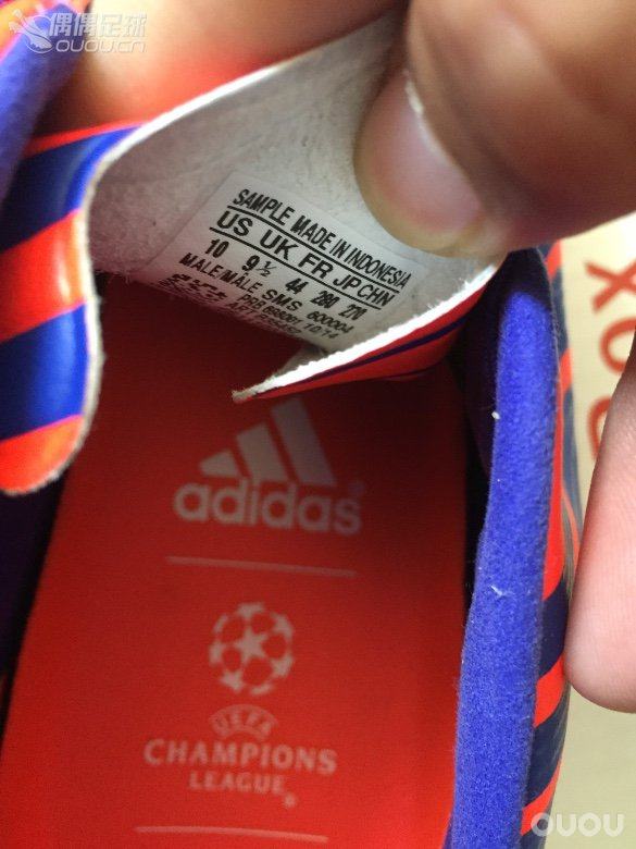 新收的猎鹰是球员版的?