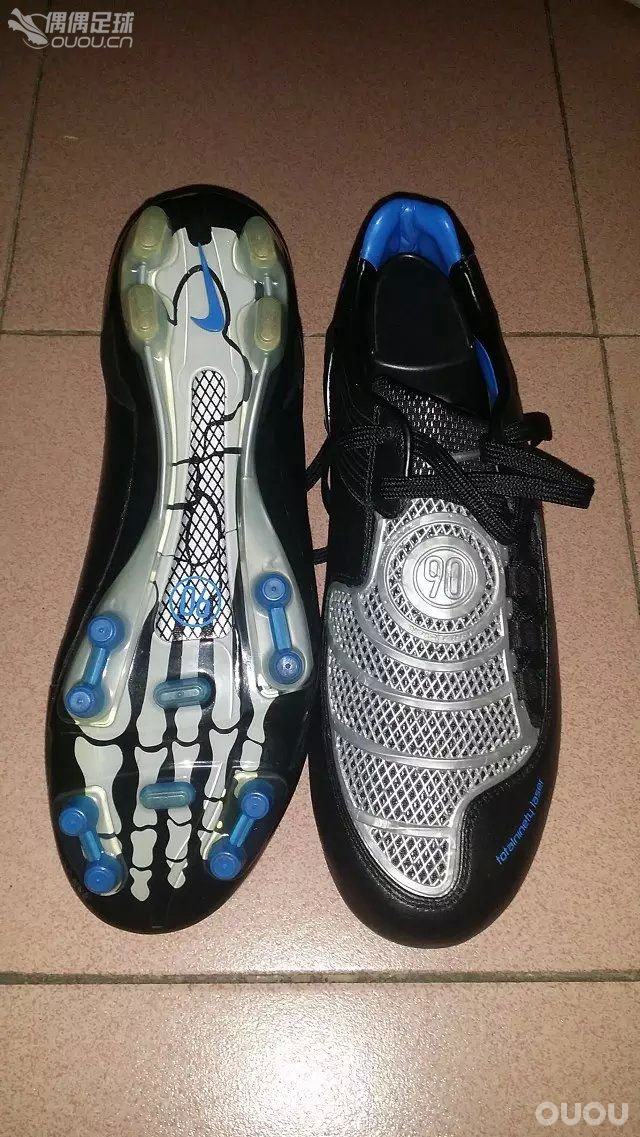 展示一下个人的几双球鞋