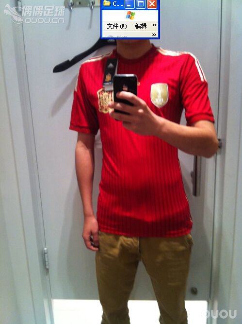 这是不是球员版的球衣呢??