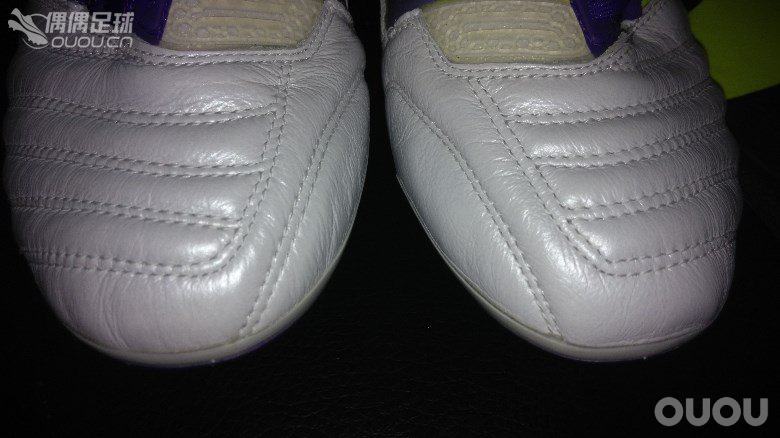 (求鉴定)买一双少一双的货!laser4黄黑和predator11顶欧