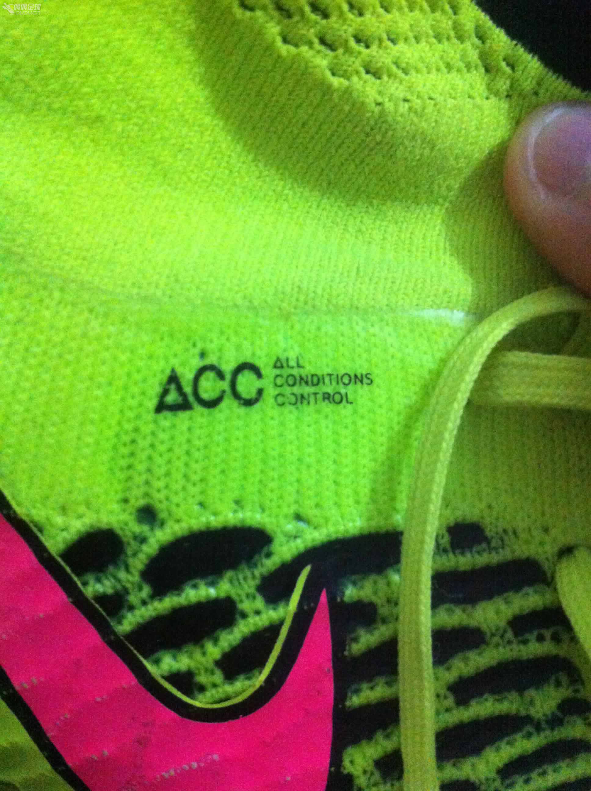 请球星们帮我鉴定一下这双超顶鬼牌正不正???