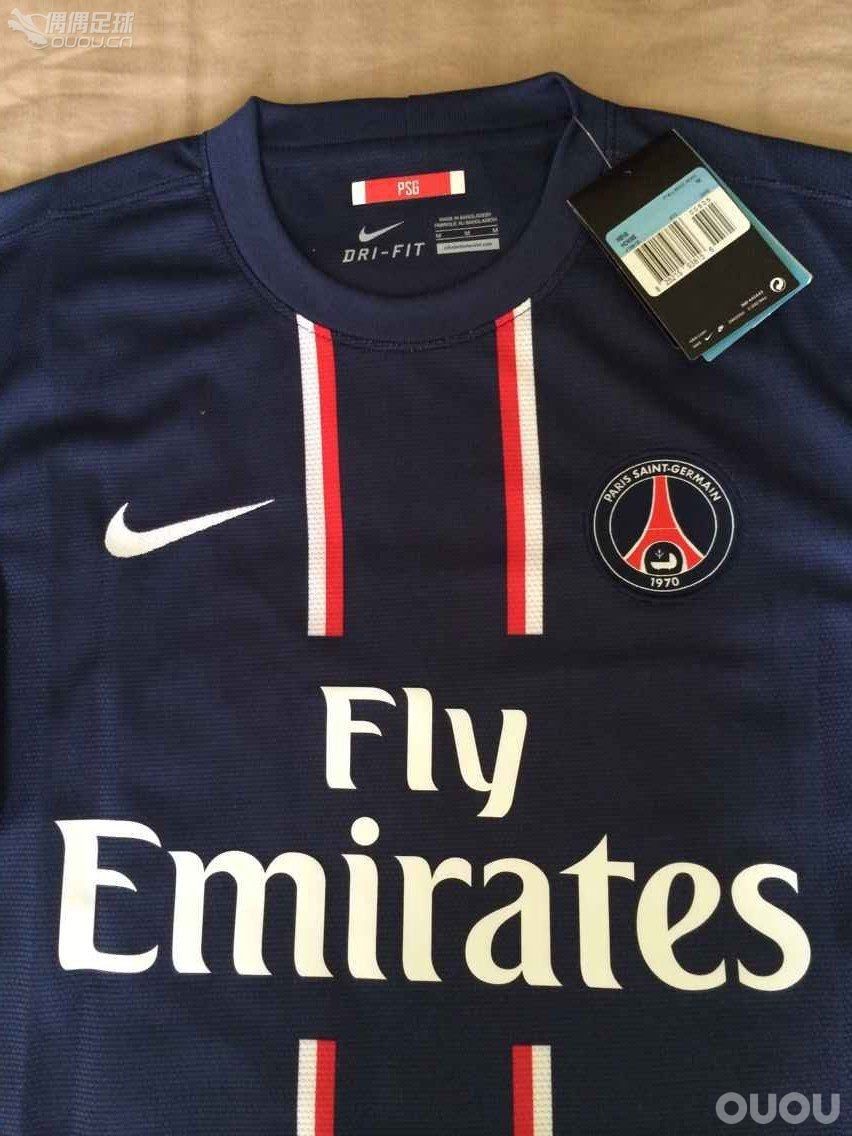 跪求各位大神品一品近期入手的一件1213赛季大巴黎的32号小贝!