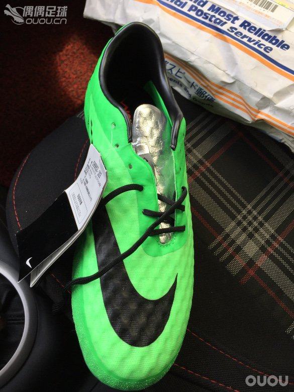 刚到的代购毒蜂顶级hg,求鉴定