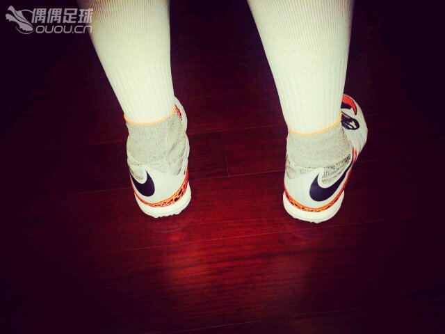 新人报道,偶偶不能复制粘贴就不上评测了。。看图吧各位。。