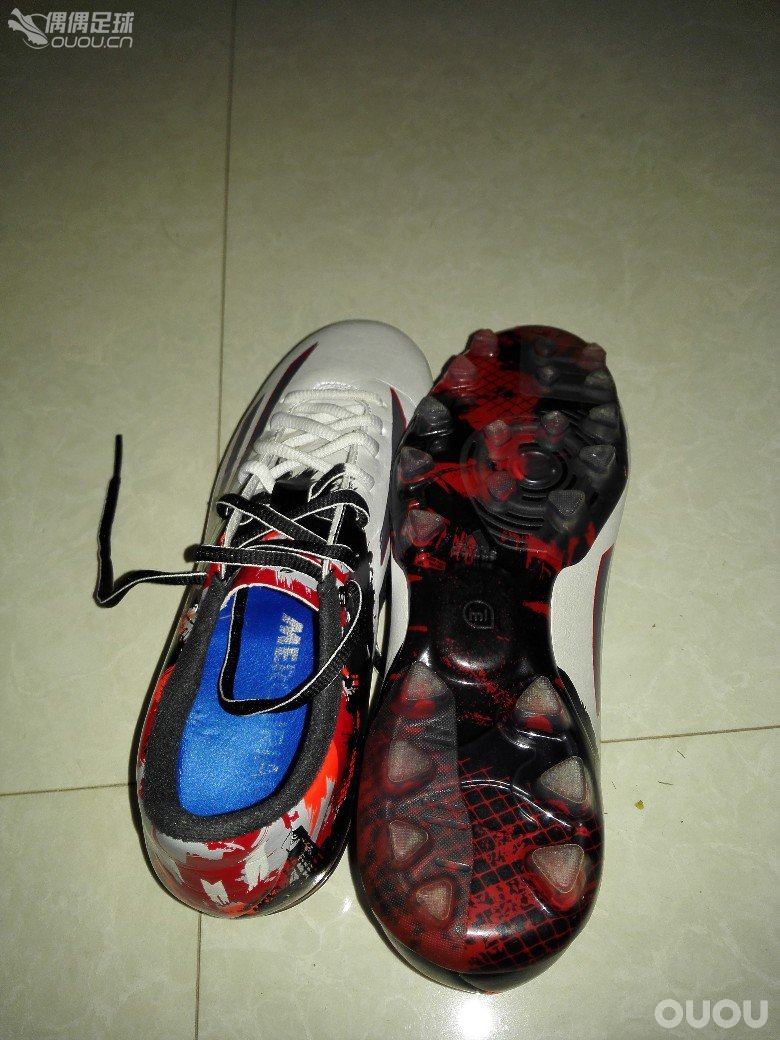 为欧冠14/15赛季的梅西而纪念..