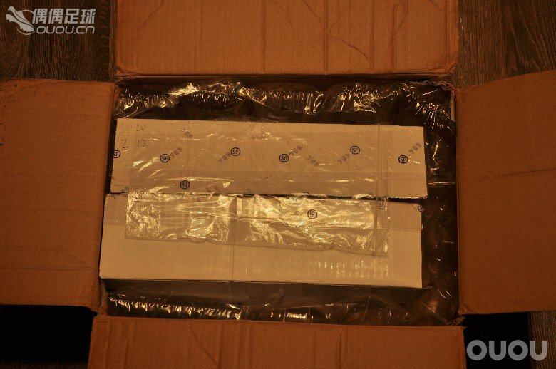 【偶偶第十五次草根接力实战评测】第三棒:颠覆—为新一代球员而生 测阿迪X15.1 FG