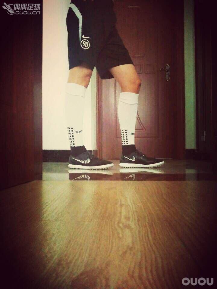【偶偶第十四次草根接力实战评测】第二棒Nike 鬼牌X Proximo TF 奔跑吧-麻吉斯塔