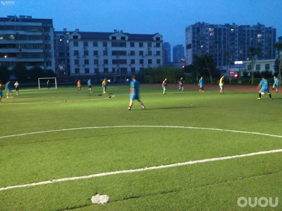 【偶偶第十四次草根接力实战评测】第二棒Nike 鬼牌X Proximo TF 奔跑吧-麻吉斯塔