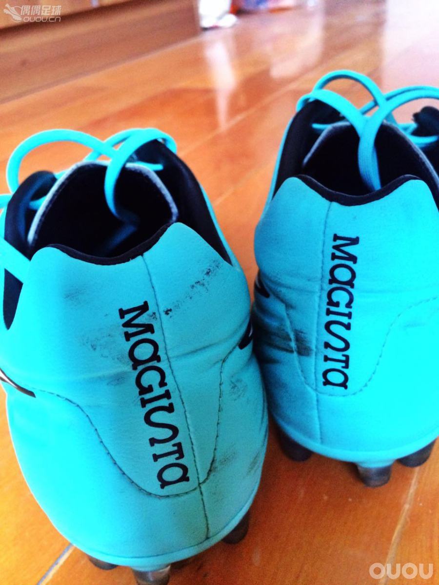 足球、球鞋与改变