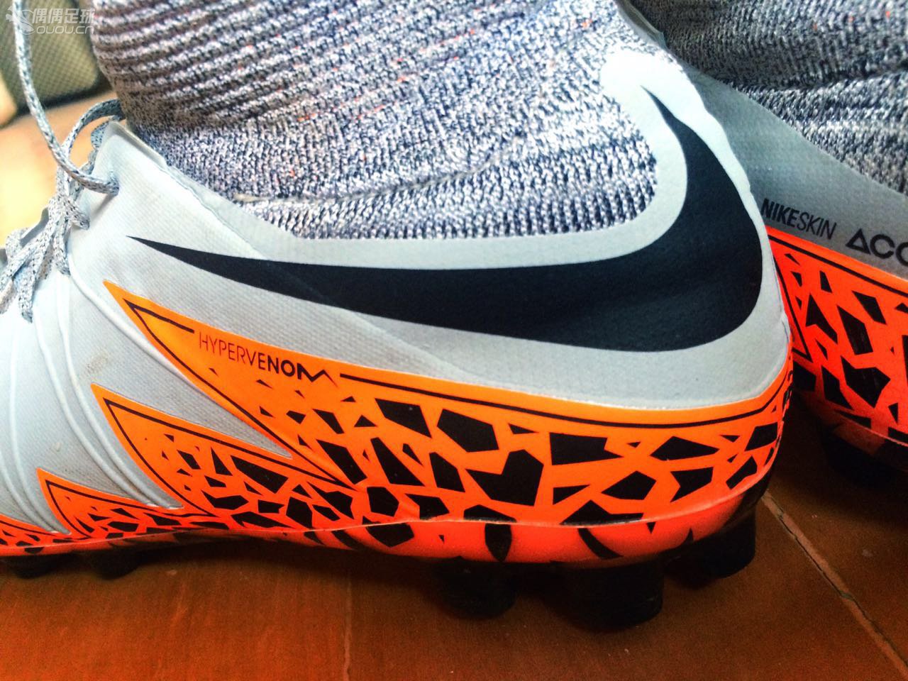 足球、球鞋与改变