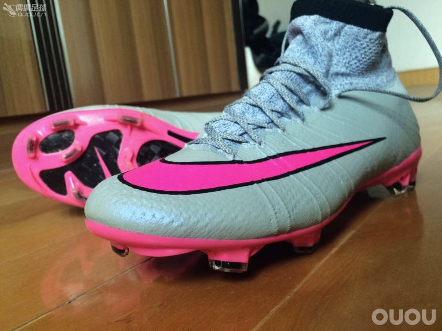 足球、球鞋与改变