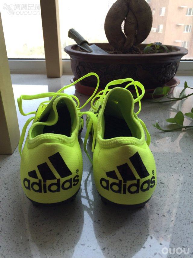 新入手的阿迪x15.1顶级FG+AG 厂货,配的15.