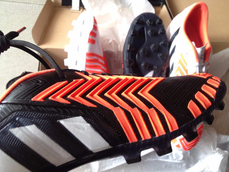 末代猎鹰 Predator Instinct顶级AG 最后配色鸳鸯 黑白红  PDS开箱分享求支持