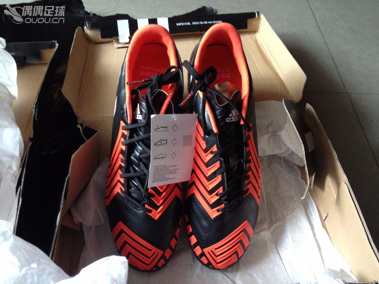 末代猎鹰 Predator Instinct顶级AG 最后配色鸳鸯 黑白红  PDS开箱分享求支持