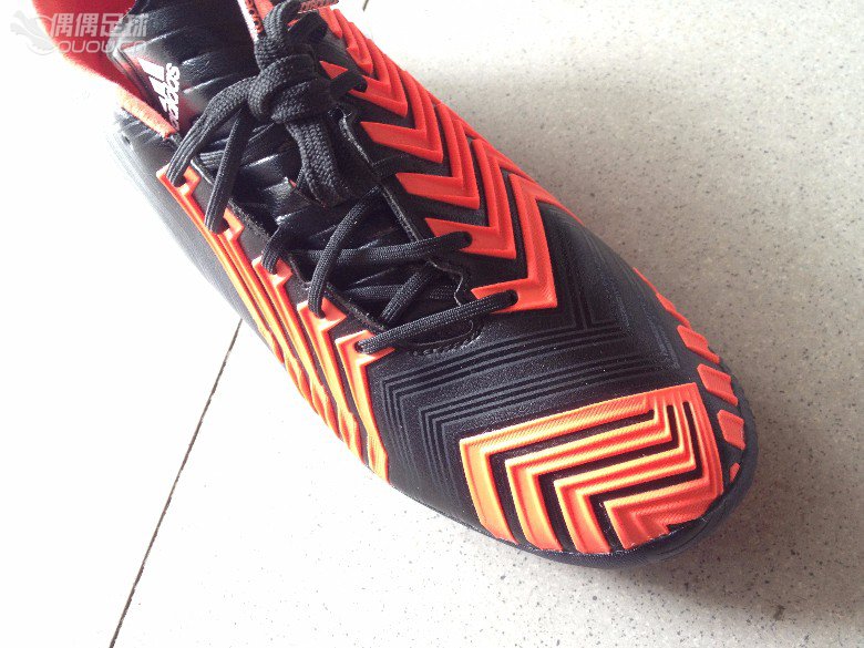 末代猎鹰 Predator Instinct顶级AG 最后配色鸳鸯 黑白红  PDS开箱分享求支持