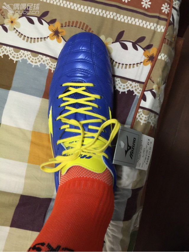 日产one,蓝黄配色,这样穿上去看起来算合适吗?