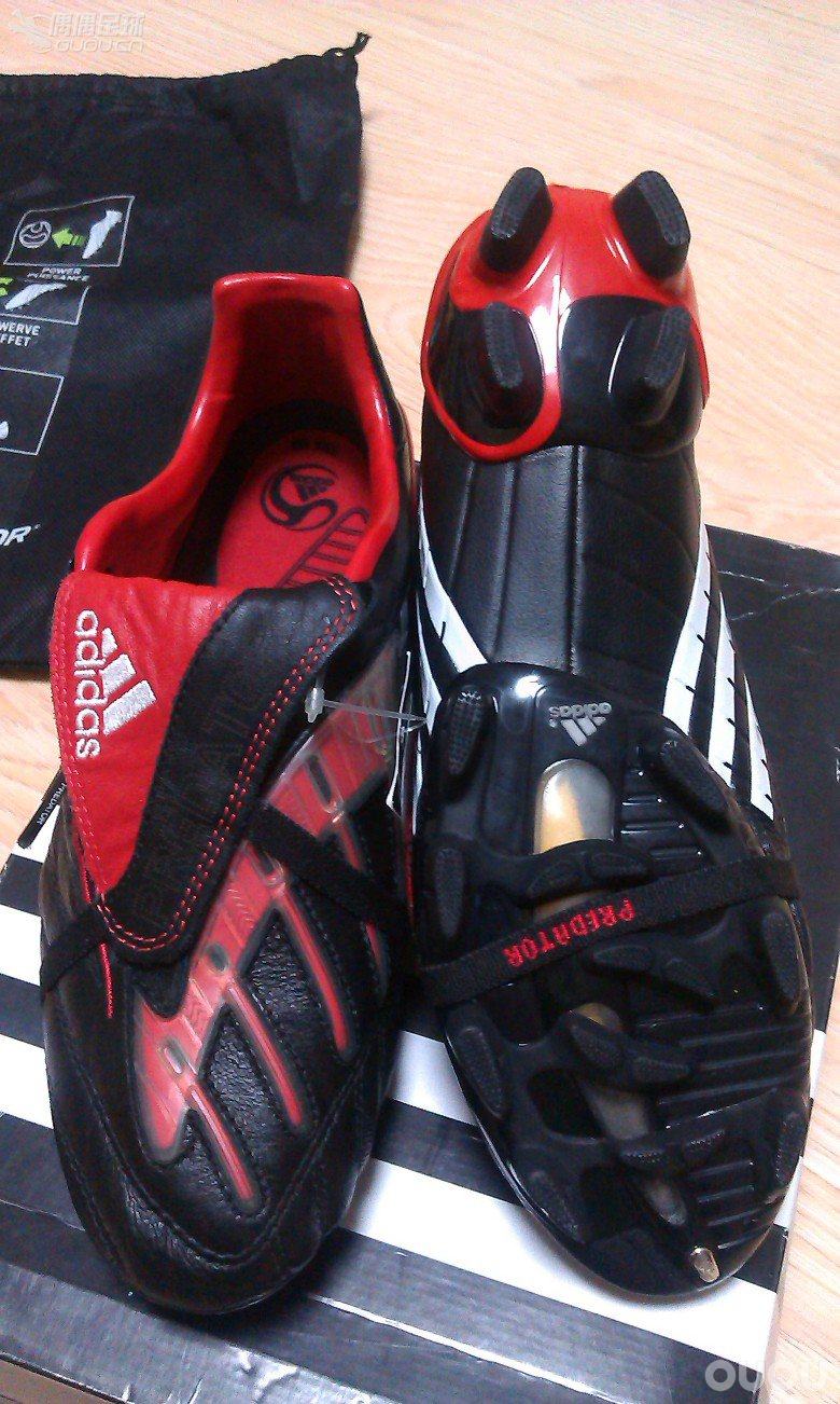 本命年的足球狗 继续自己的快乐足球!