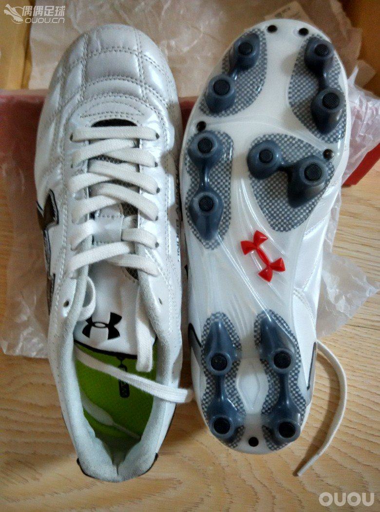 本命年的足球狗 继续自己的快乐足球!