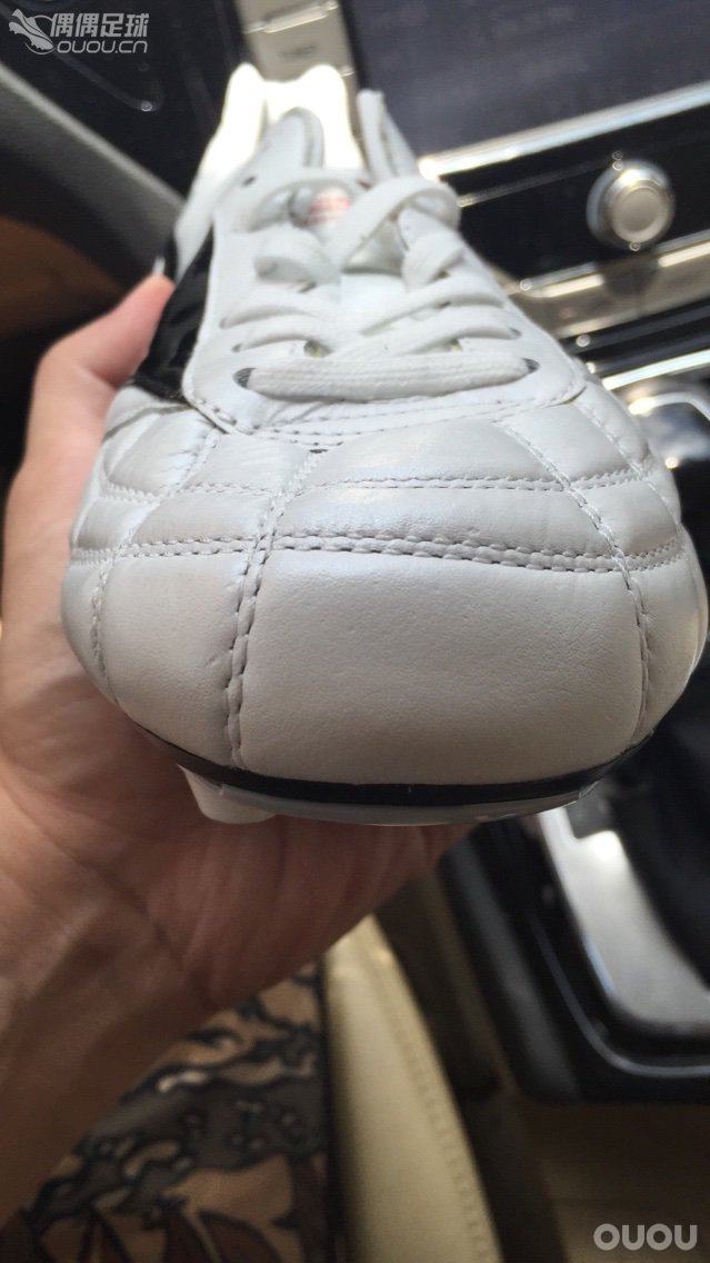 M8定制日本那边给我重做了一只左脚…不过我也耗了两百左右的邮费…