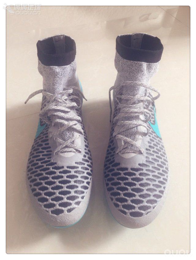 刚入手不久 下地一场 还没习惯她的包裹性 不过确实很喜欢 期待下面的表现。。。